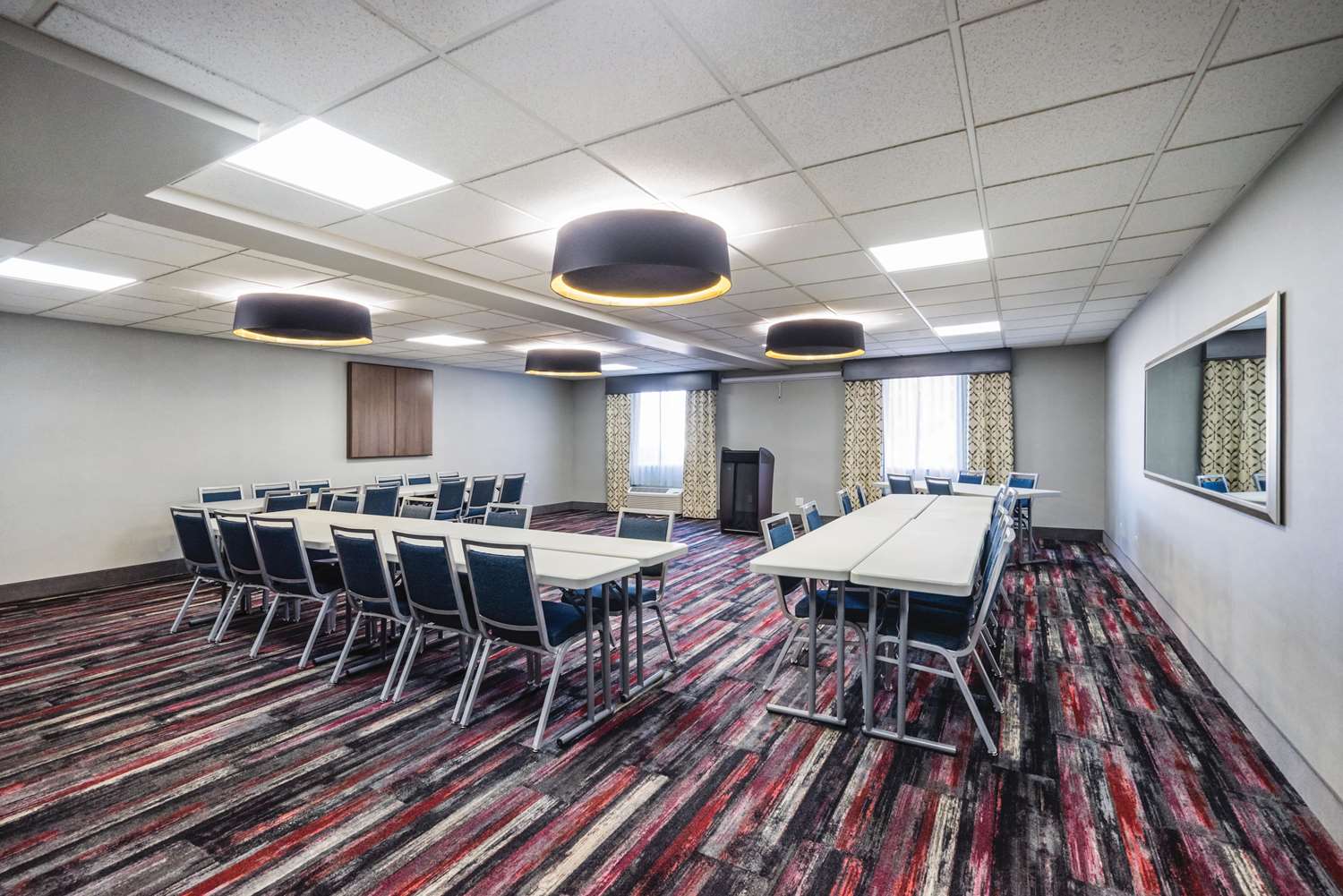 La Quinta Inn & Suites by Wyndham Chattanooga-Hamilton Place 41/45