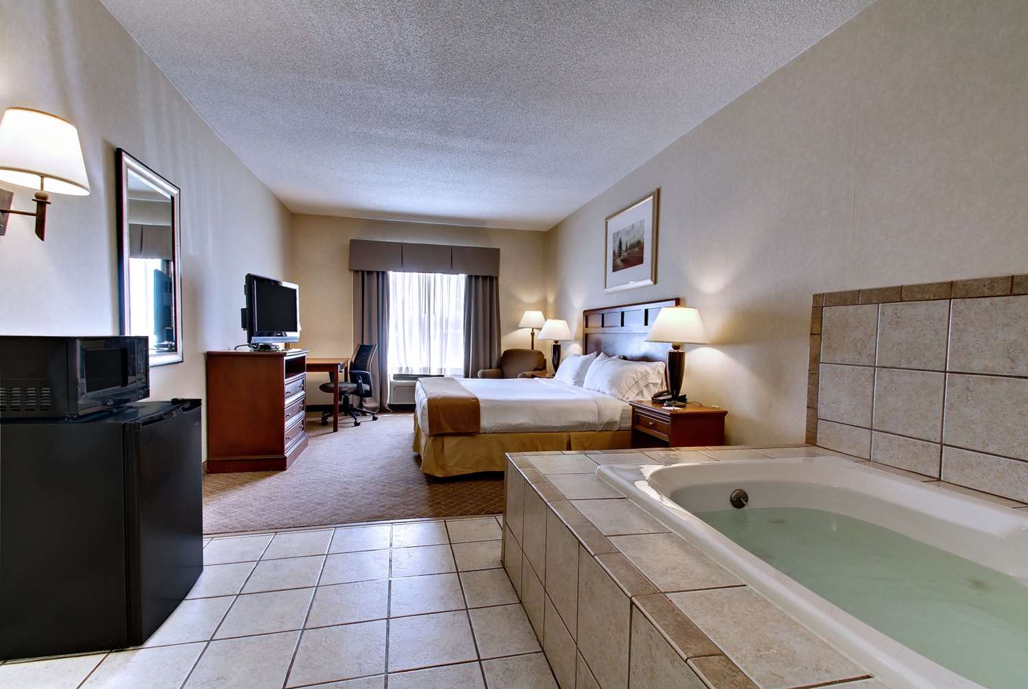Baymont by Wyndham Kirksville University Area 10/29