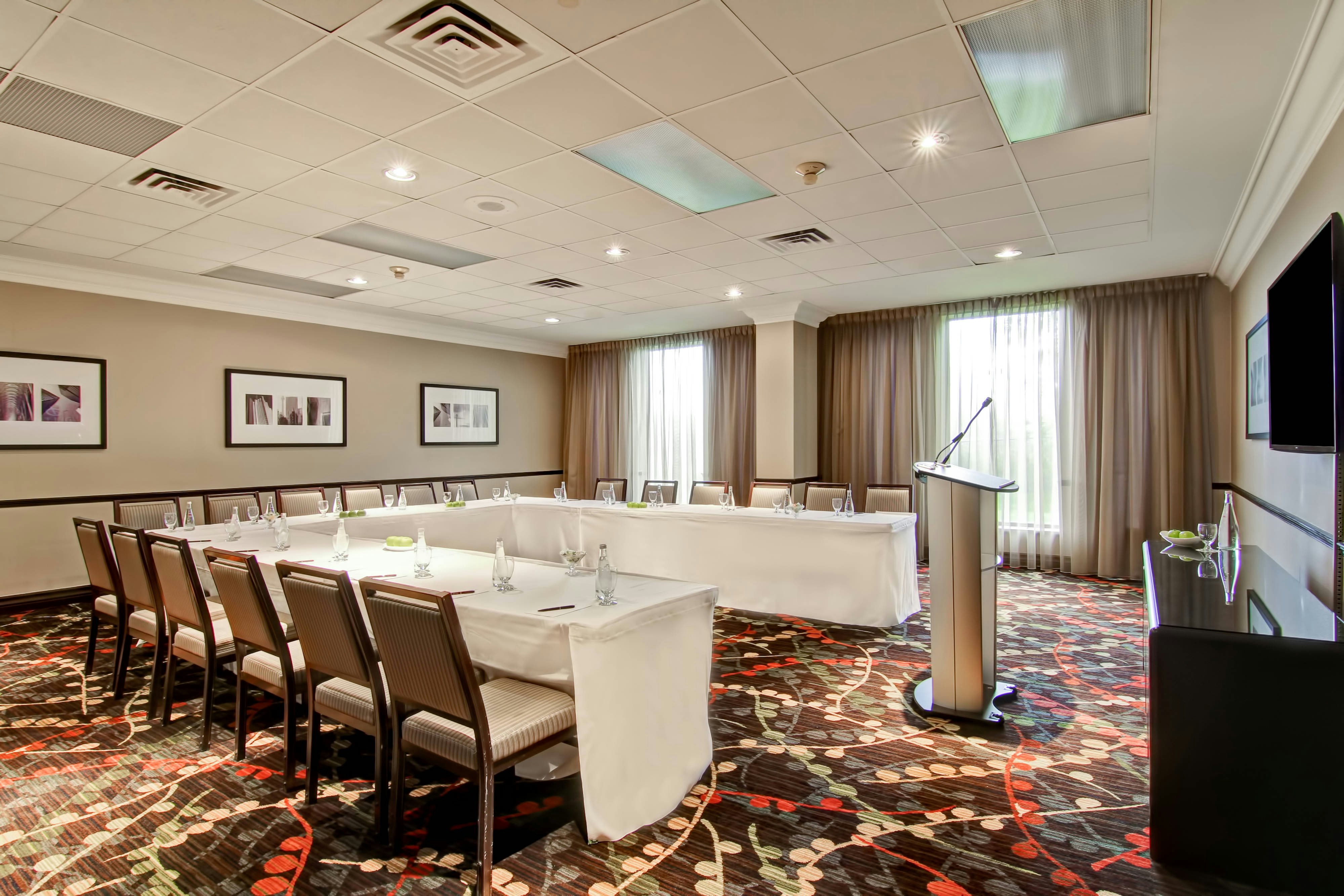 Delta Hotels By Marriott Toronto East 16/18