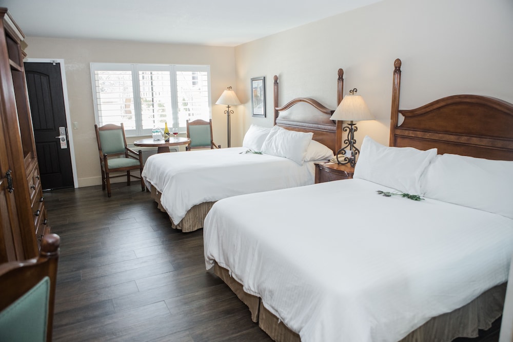 Casa Ojai Inn 16/60