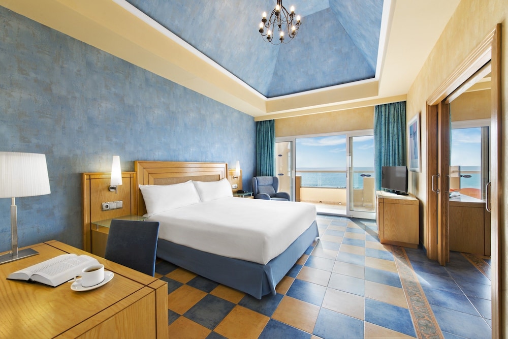 Elba Sara Beach and Golf Resort 50/50