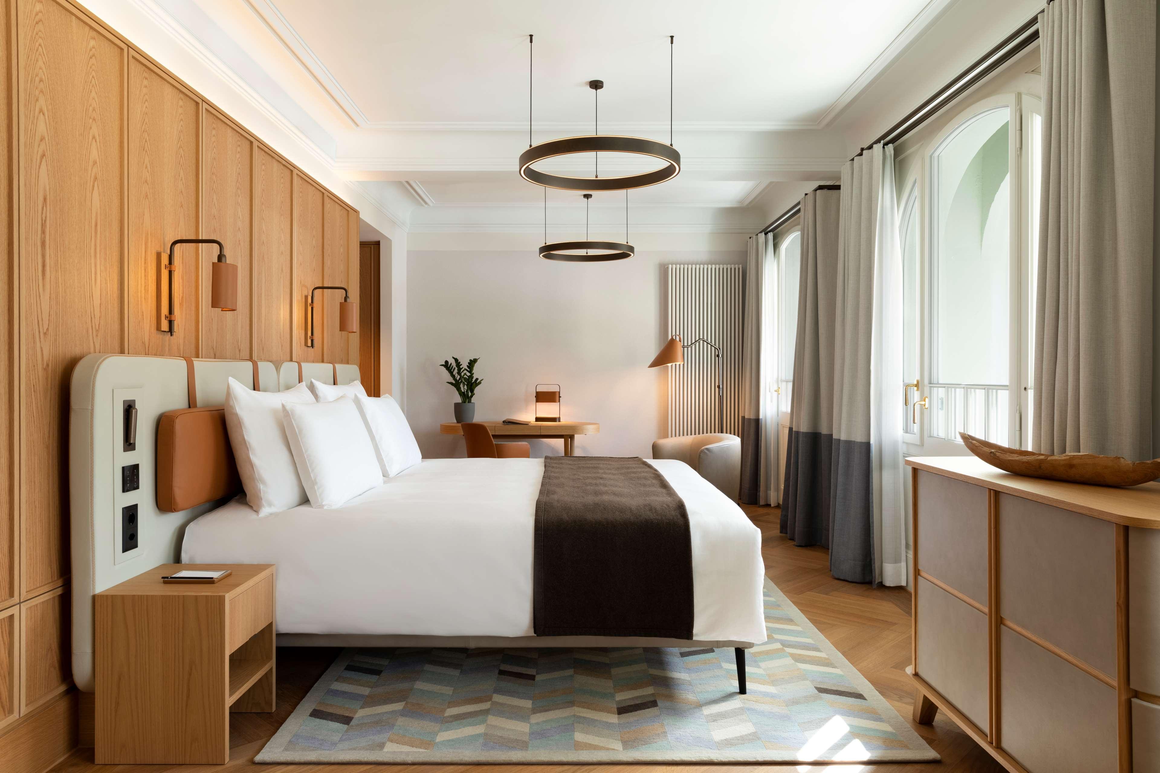 غرفة ديلوكس بسرير مزدوج، Kempinski Palace Engelberg 2/4