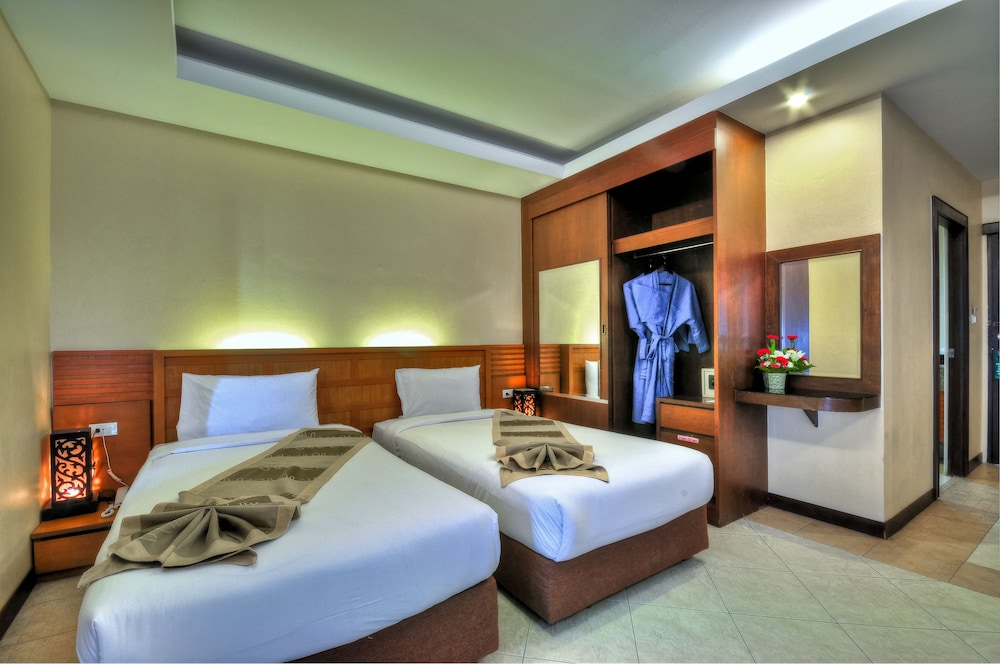 Gazebo Resort Pattaya 52/90