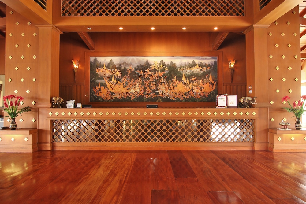 Miracle Island Resort 10/49