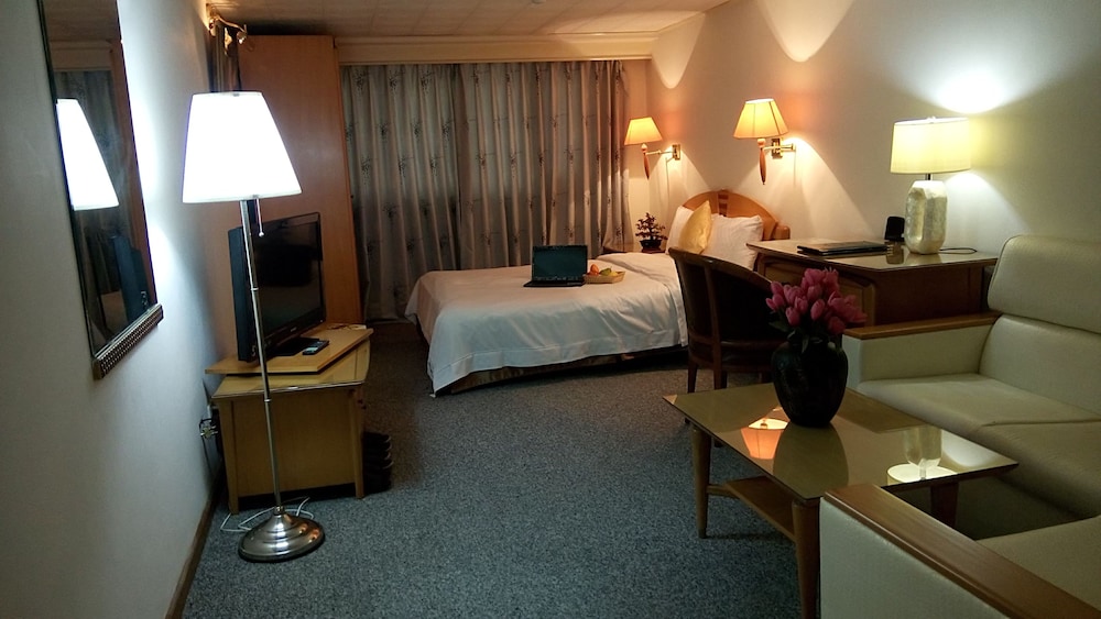 Berkeley Hotels 30/45
