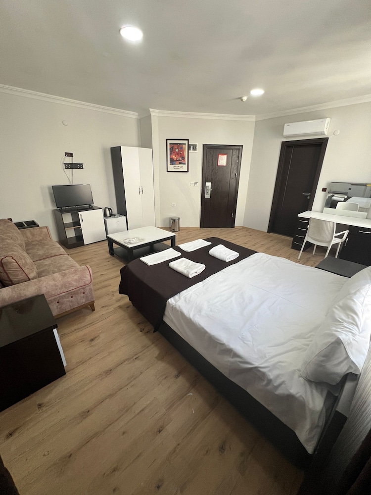 Kolibry Hotel 14/45
