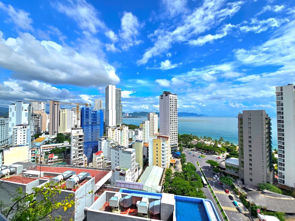 The Signature Hotel Nha Trang 47/50
