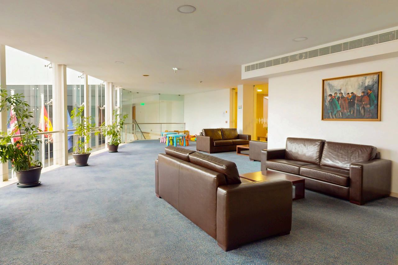 Antillia Hotel 89/127