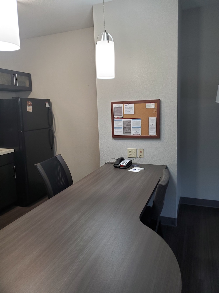Candlewood Suites Knoxville Airport-Alcoa 12/73