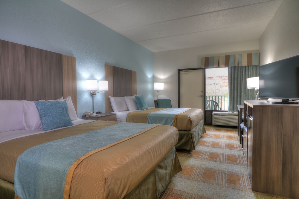 Pigeon River Inn 22/65