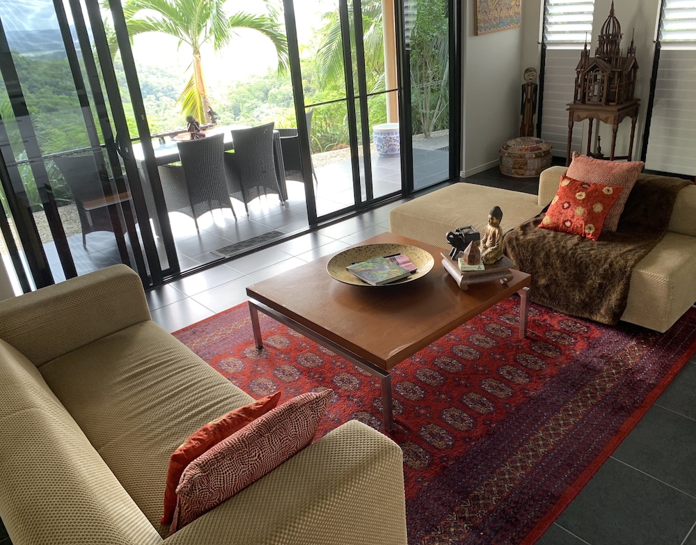 Mai Tai Resort 30/58