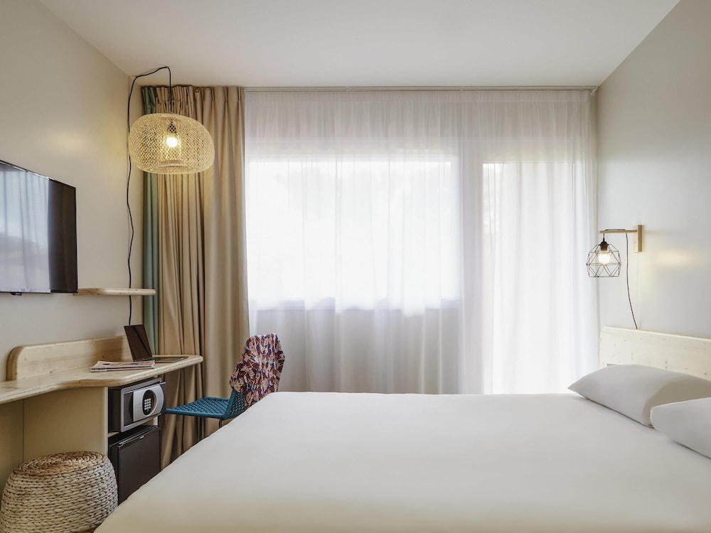 Ibis Hyeres Plage Thalassa 21/68