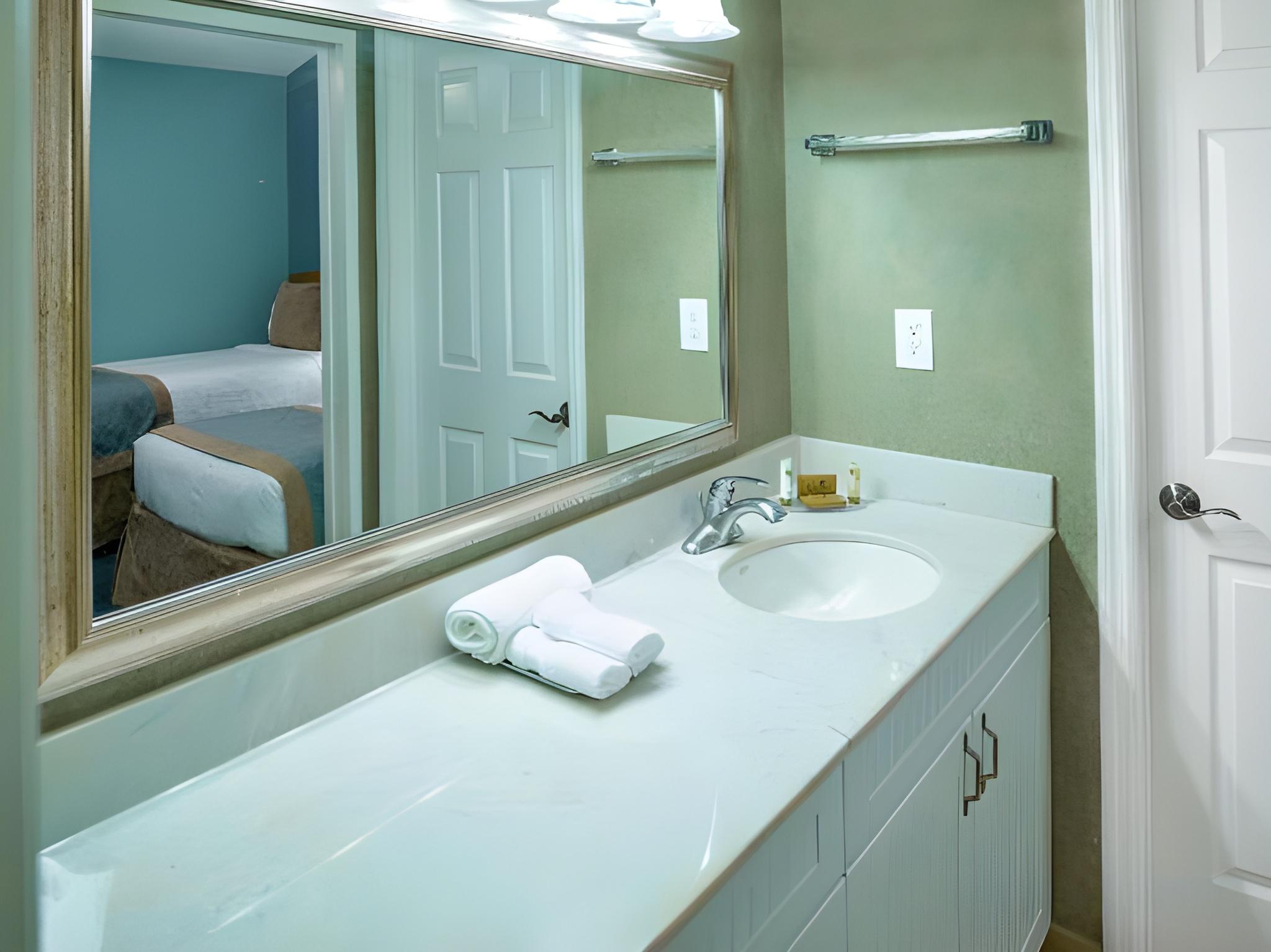 Condominium, 2 Bedrooms