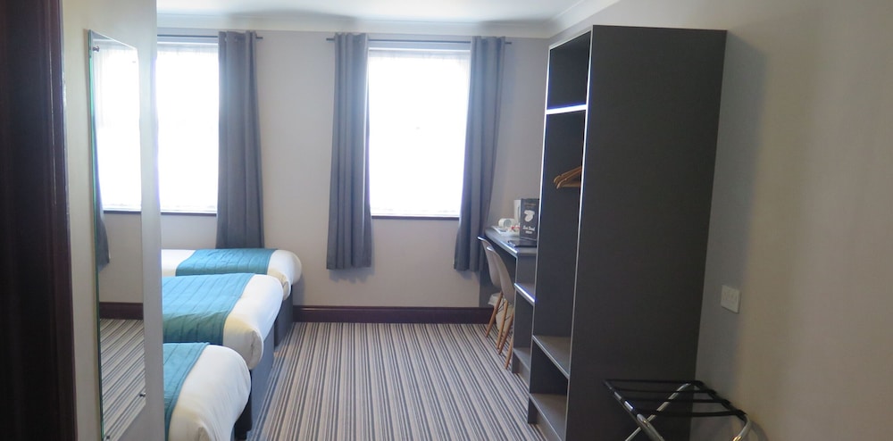 Oyster Fleet Hotel 23/41