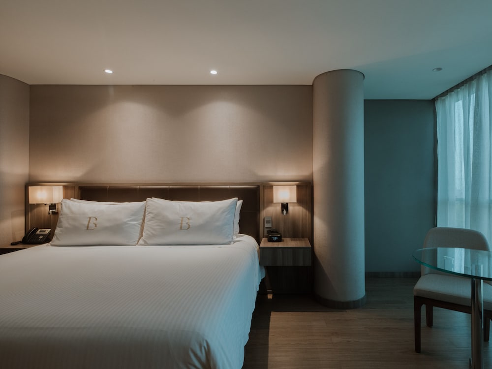 JUNIOR SUITE DELUXE