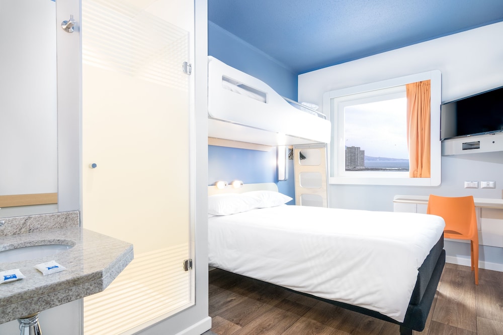 Ibis Budget Iquique 24/44