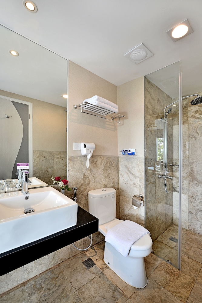Serela Cihampelas by KAGUM Hotels 36/38