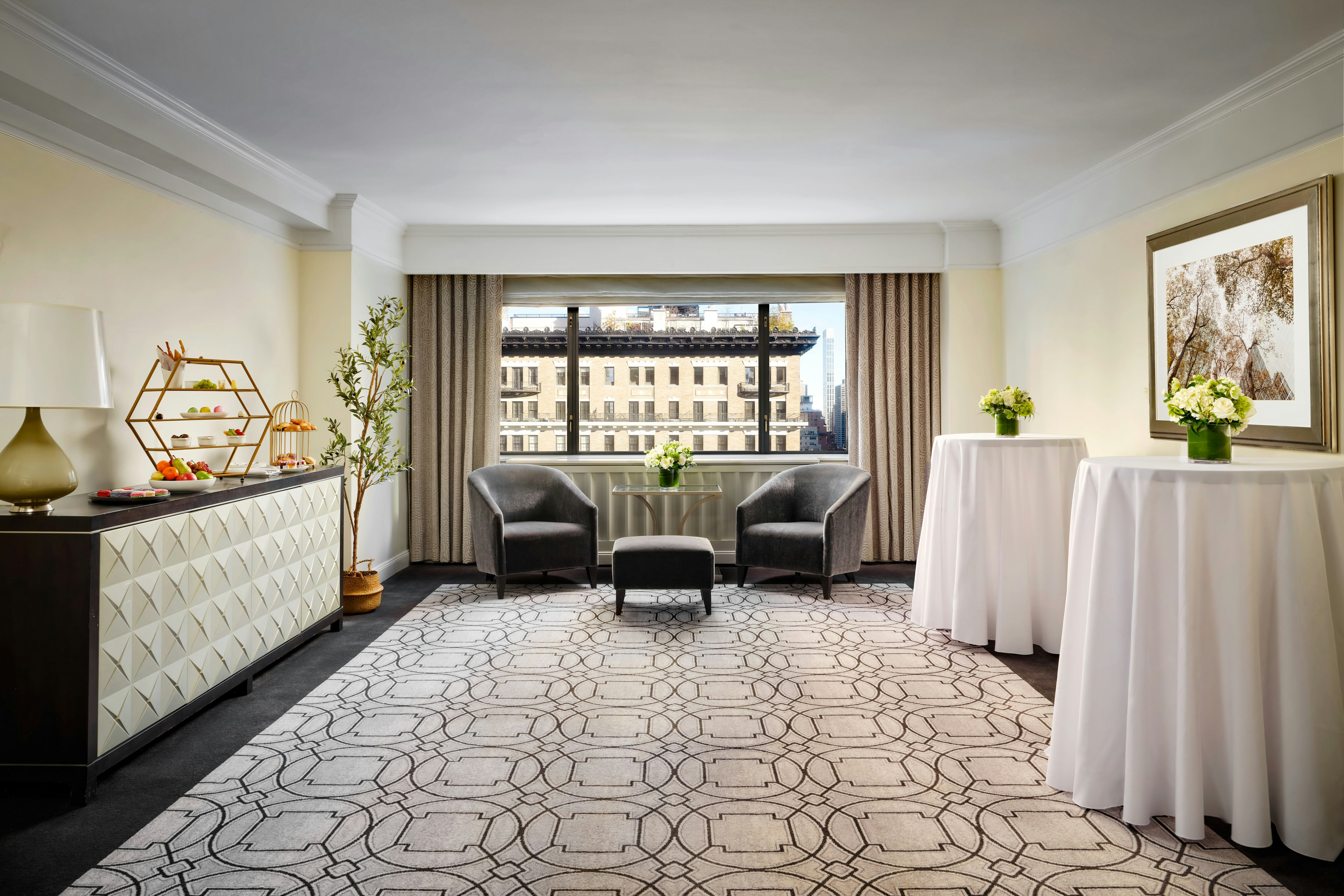 Loews Regency Hotel 28/84
