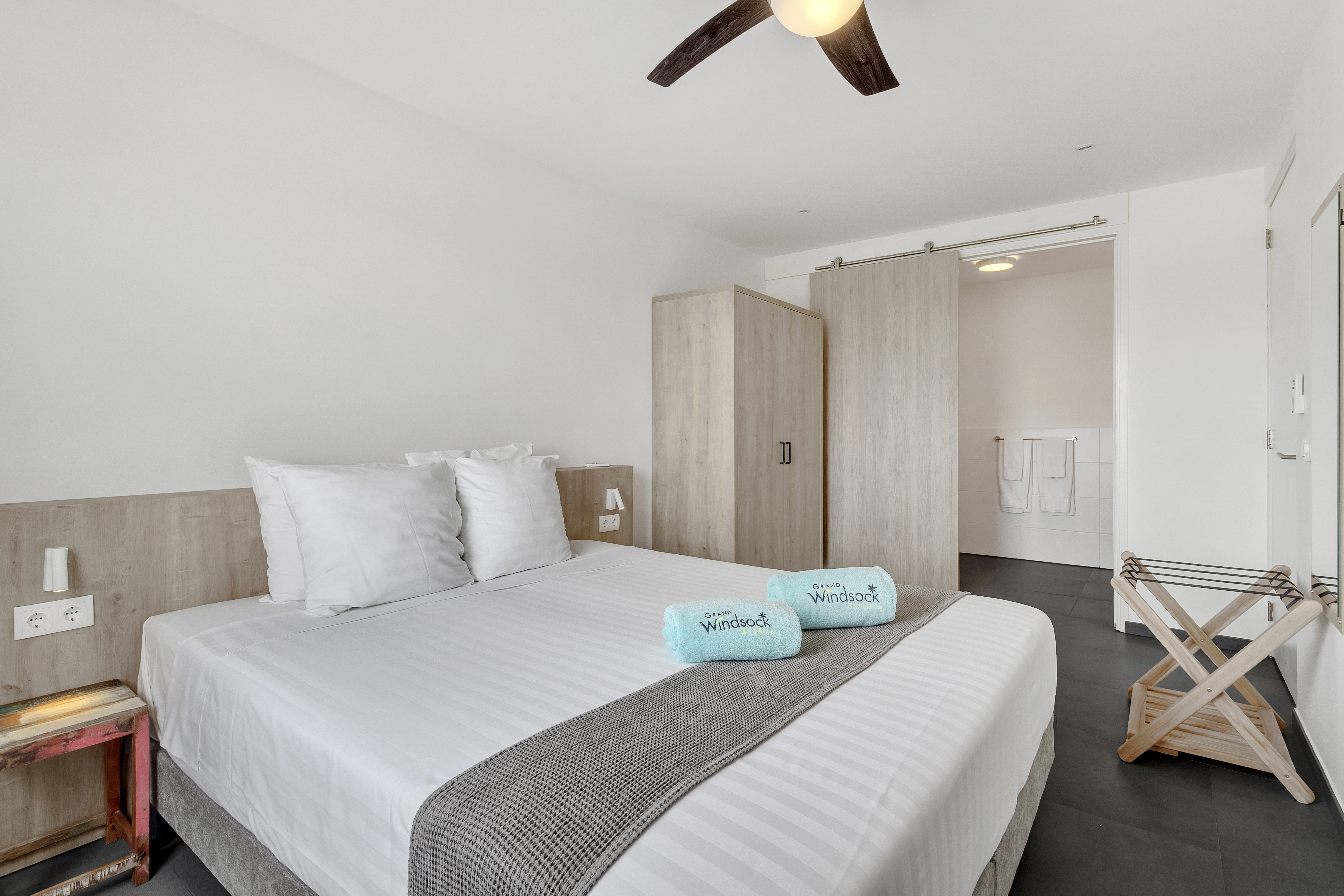 3 Bedrooms, Grand, Apartment, Ocean View