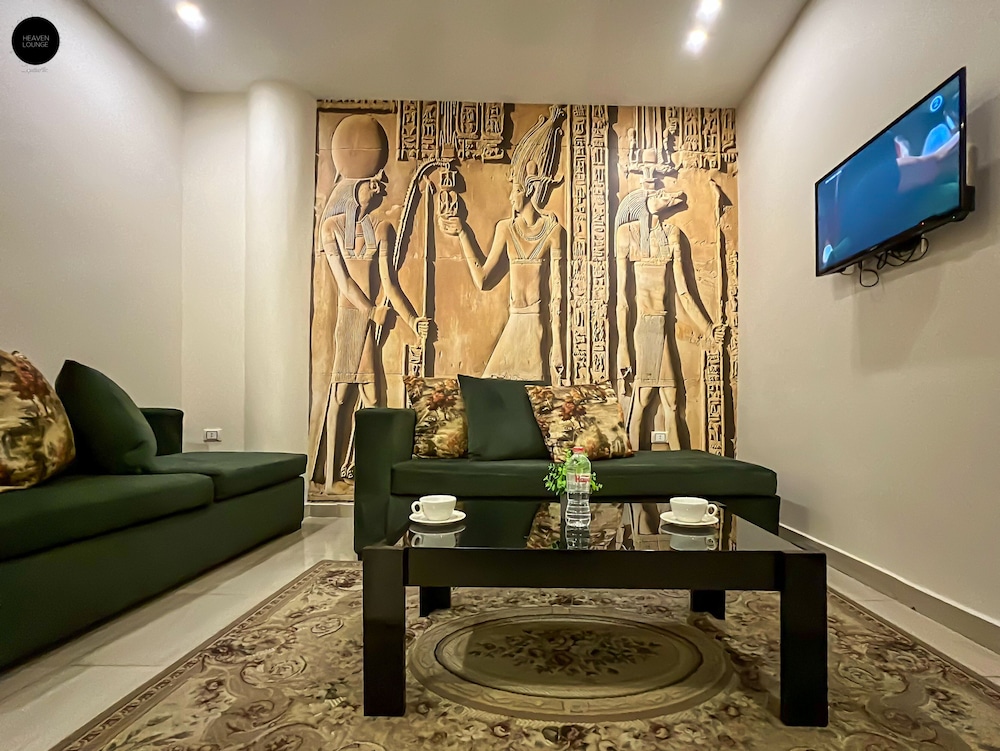 Giza Pyramids View Inn 30/50