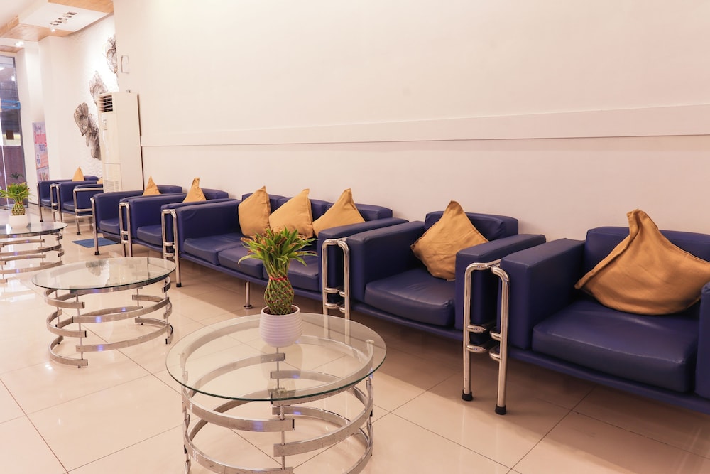 Icon Hotel North Edsa 41/65