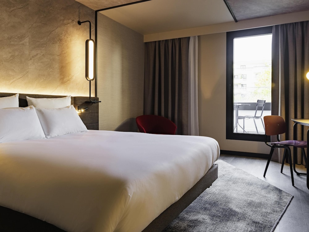 Novotel Paris Suresnes Longchamp 17/48