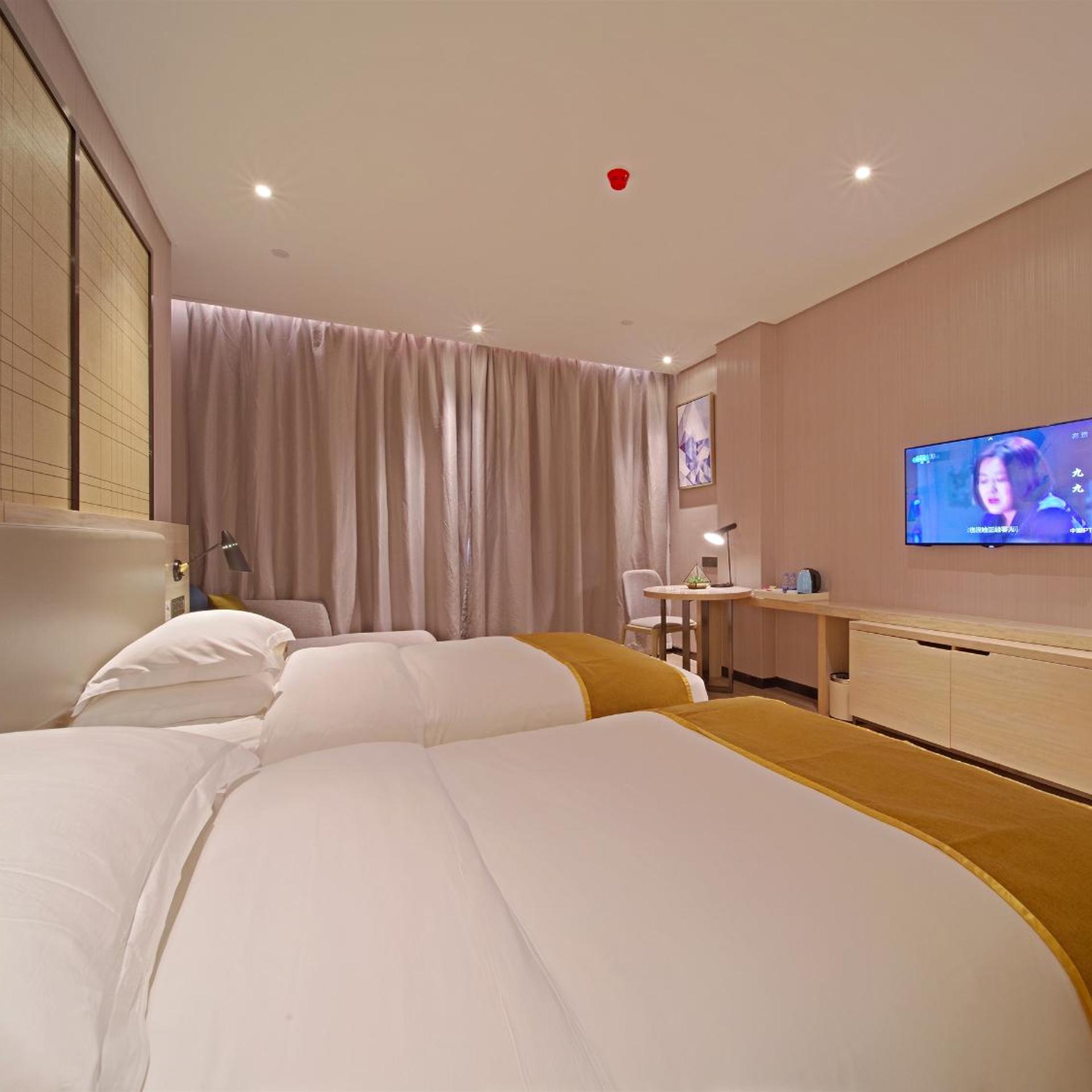 Echarm Hotel Chimelong Station 11/50