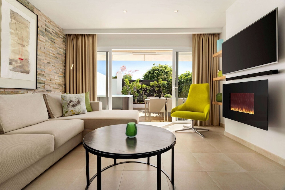 Wyndham Residences Golf del Sur 50/82