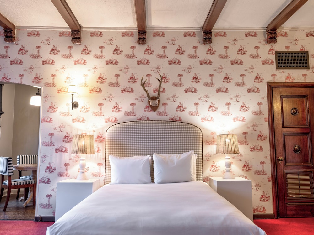 استوديو غراند بسرير كوين، Palihouse Santa Monica 2/2