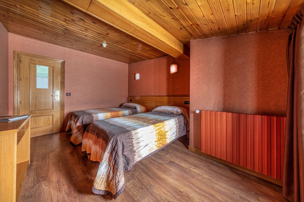 Cal Ruiz Hotel 34/72