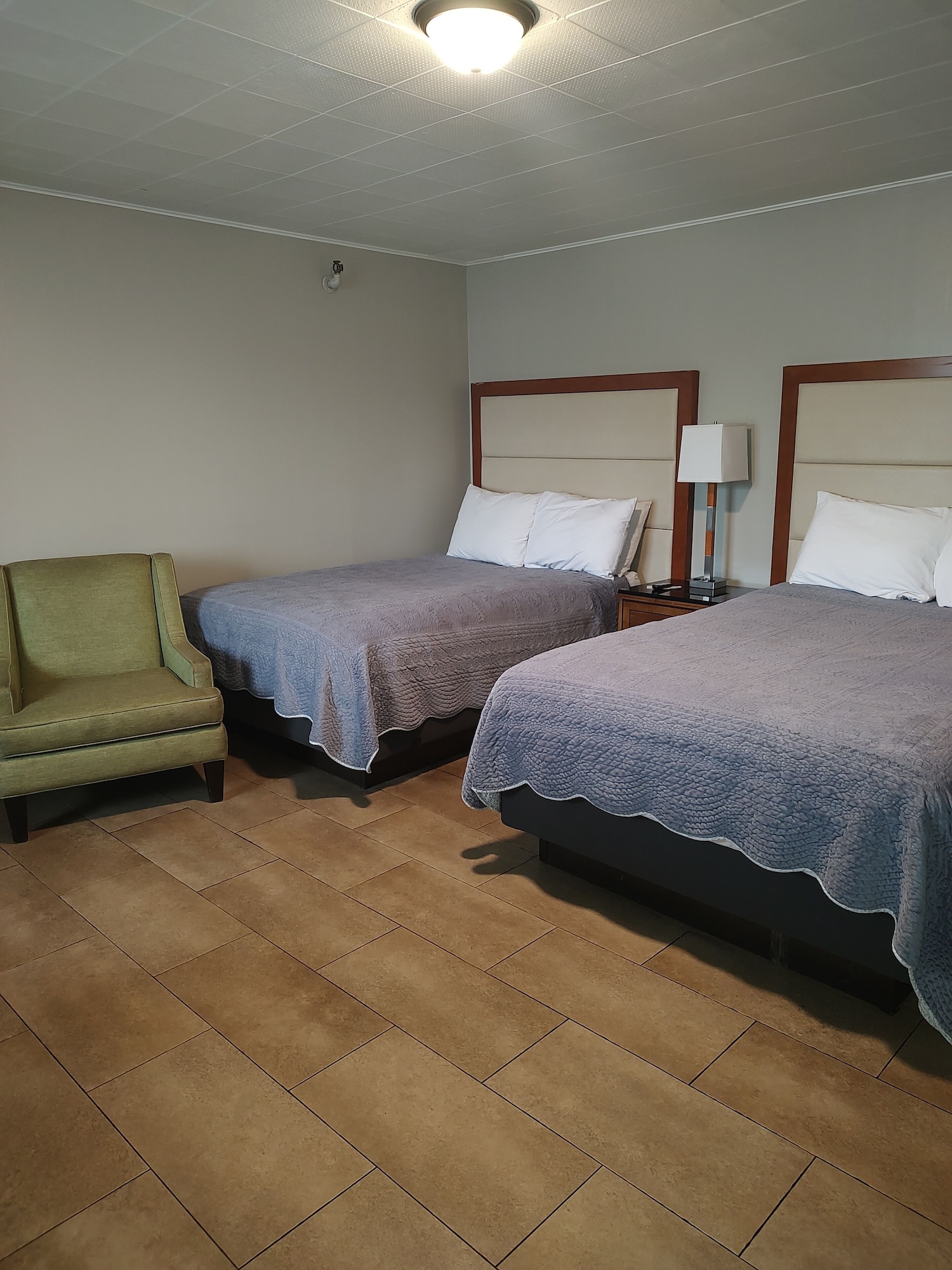 Standard, 2 Double Beds, Xl