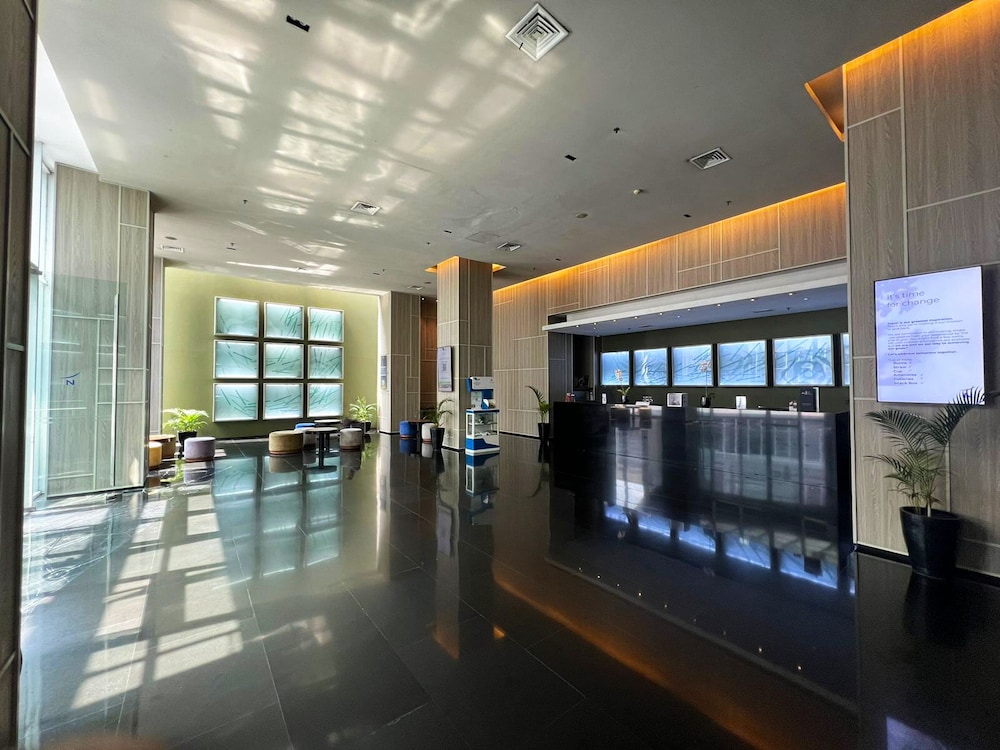 NOVOTEL BANDUNG 32/73