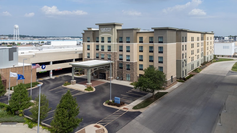 Homewood Suites By Hilton Wauwatosa Milwaukee 1/24