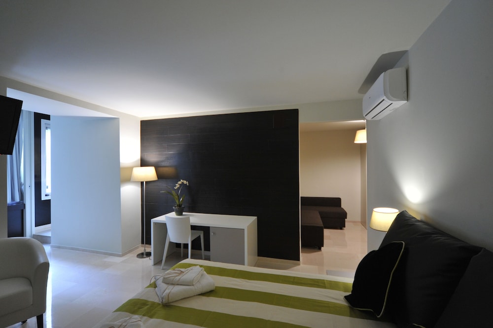 Gatto Bianco House 22/50