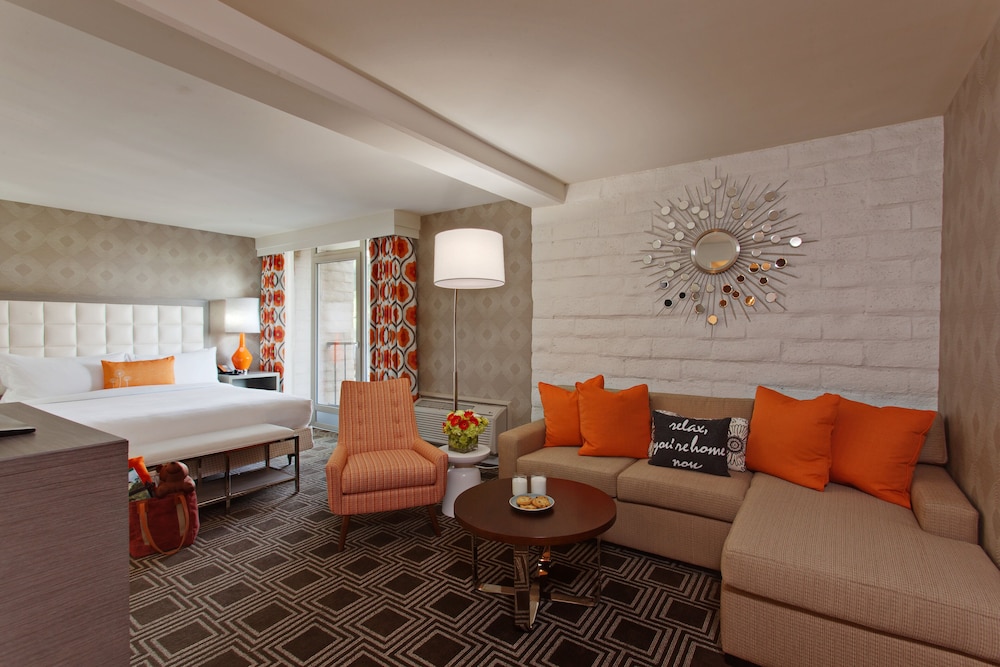 The Garland Hotel 30/50