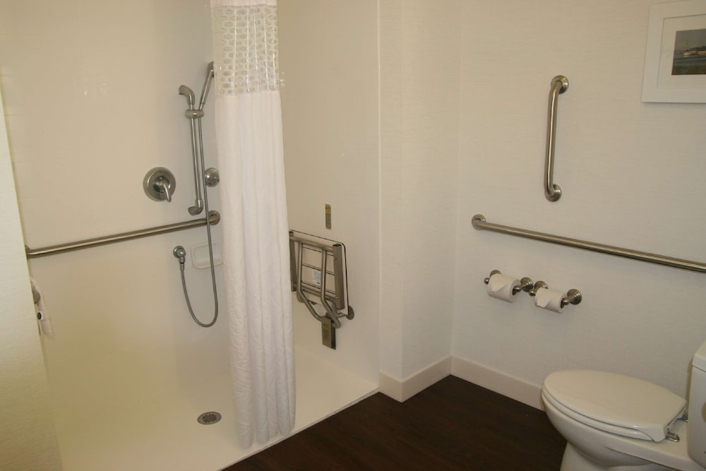 Hampton Inn Cape Girardeau I 55 East Mo 13/46