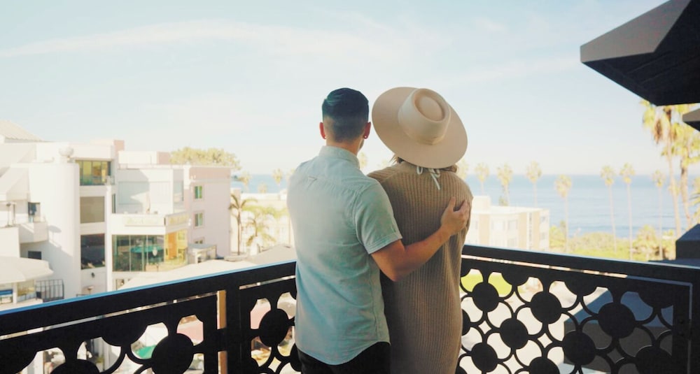 La Jolla Inn 15/68