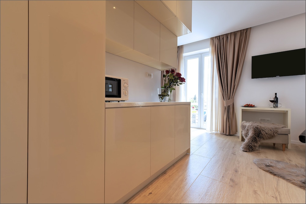 Via Porto Rooms 4/49