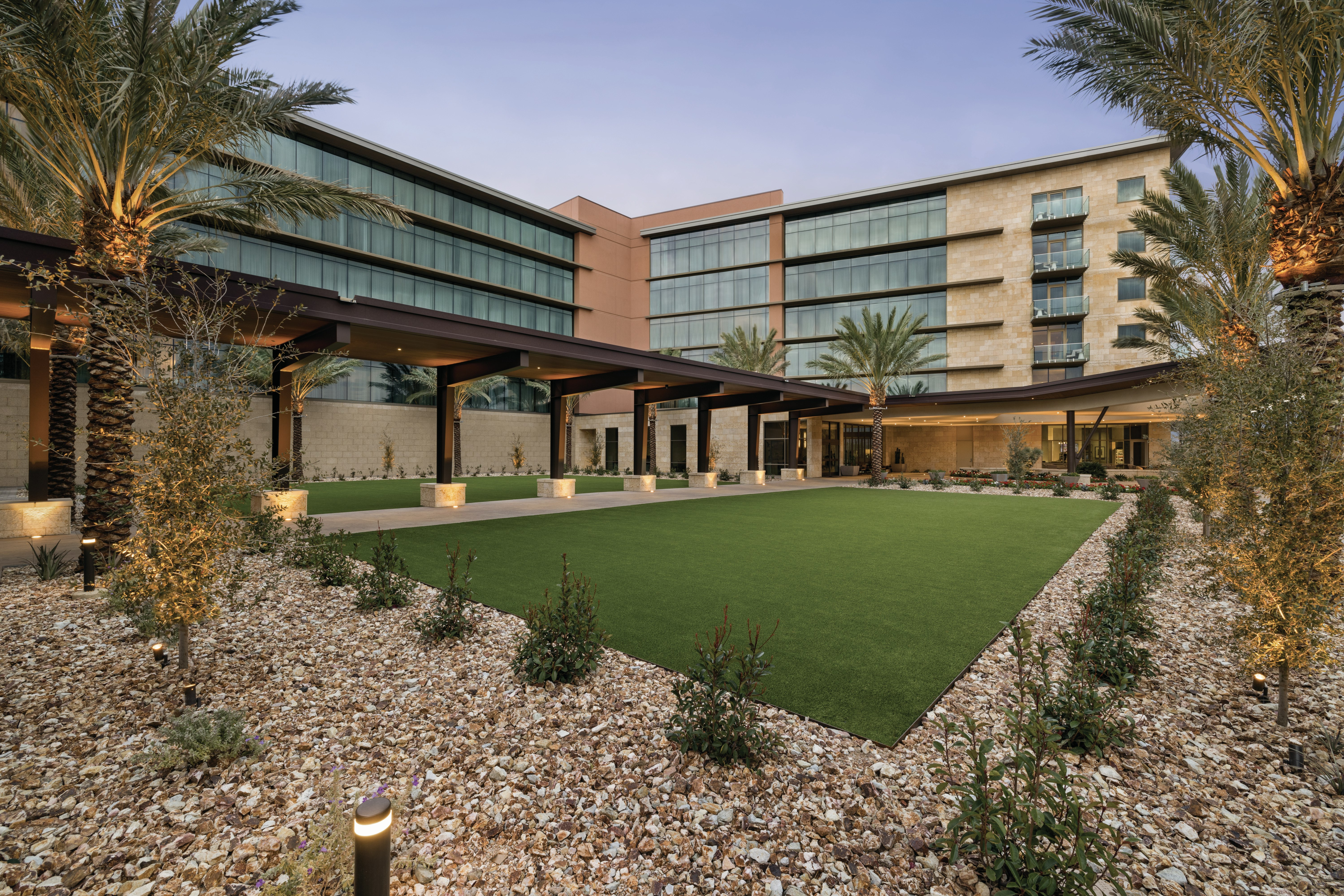 Hilton North Scottsdale at Cavasson 44/50