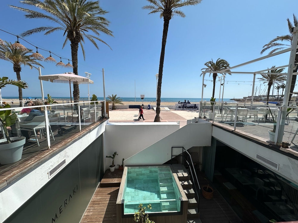Meraki Beach Hotel Adults Only 4/50