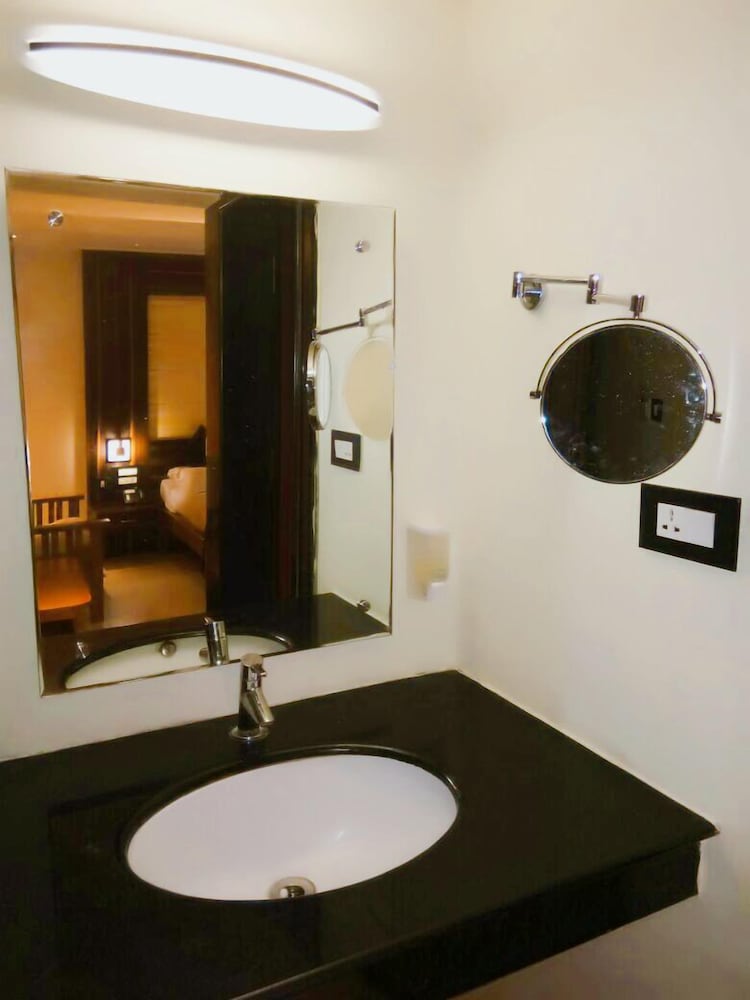 Hotel Madhuvan Serai 24/25