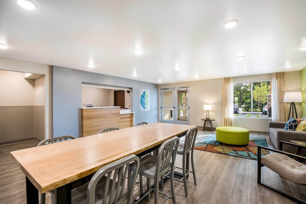 WoodSpring Suites Broomfield - Westminster 48/63