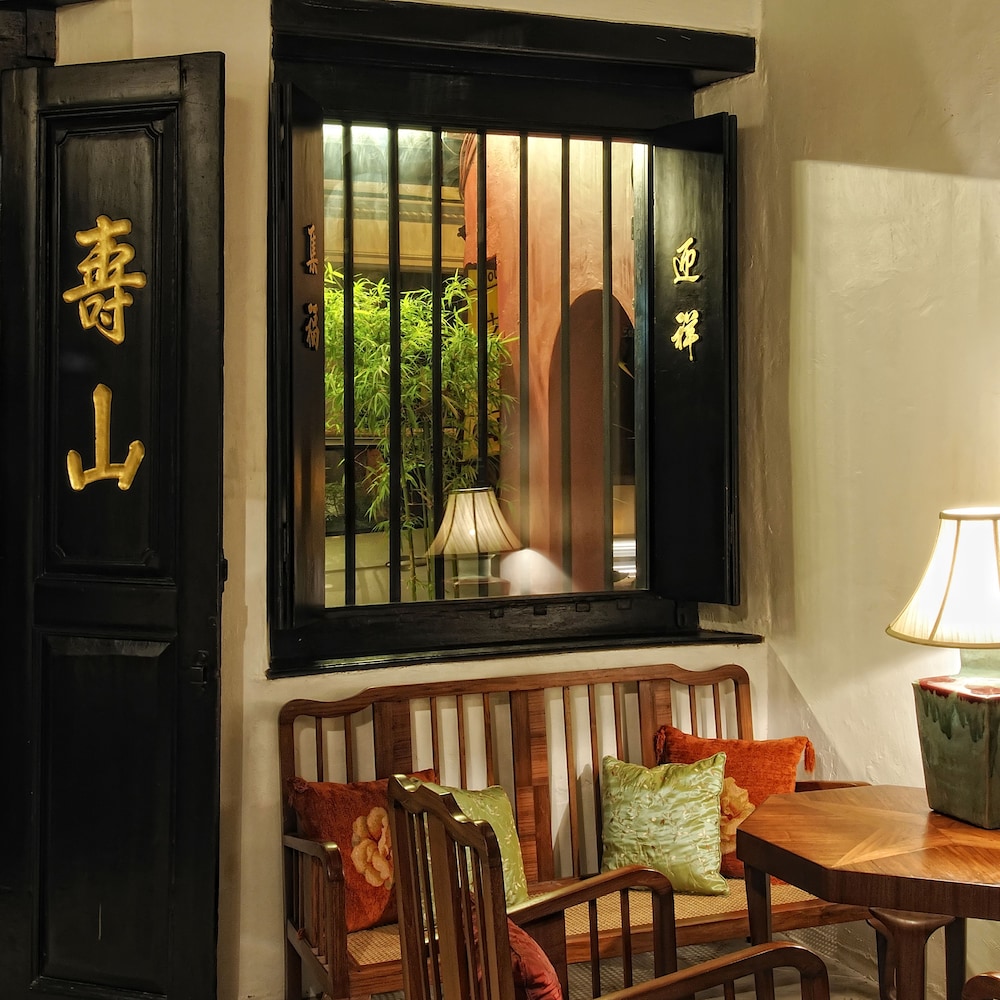 Courtyard At Heeren Boutique Hotel 35/52