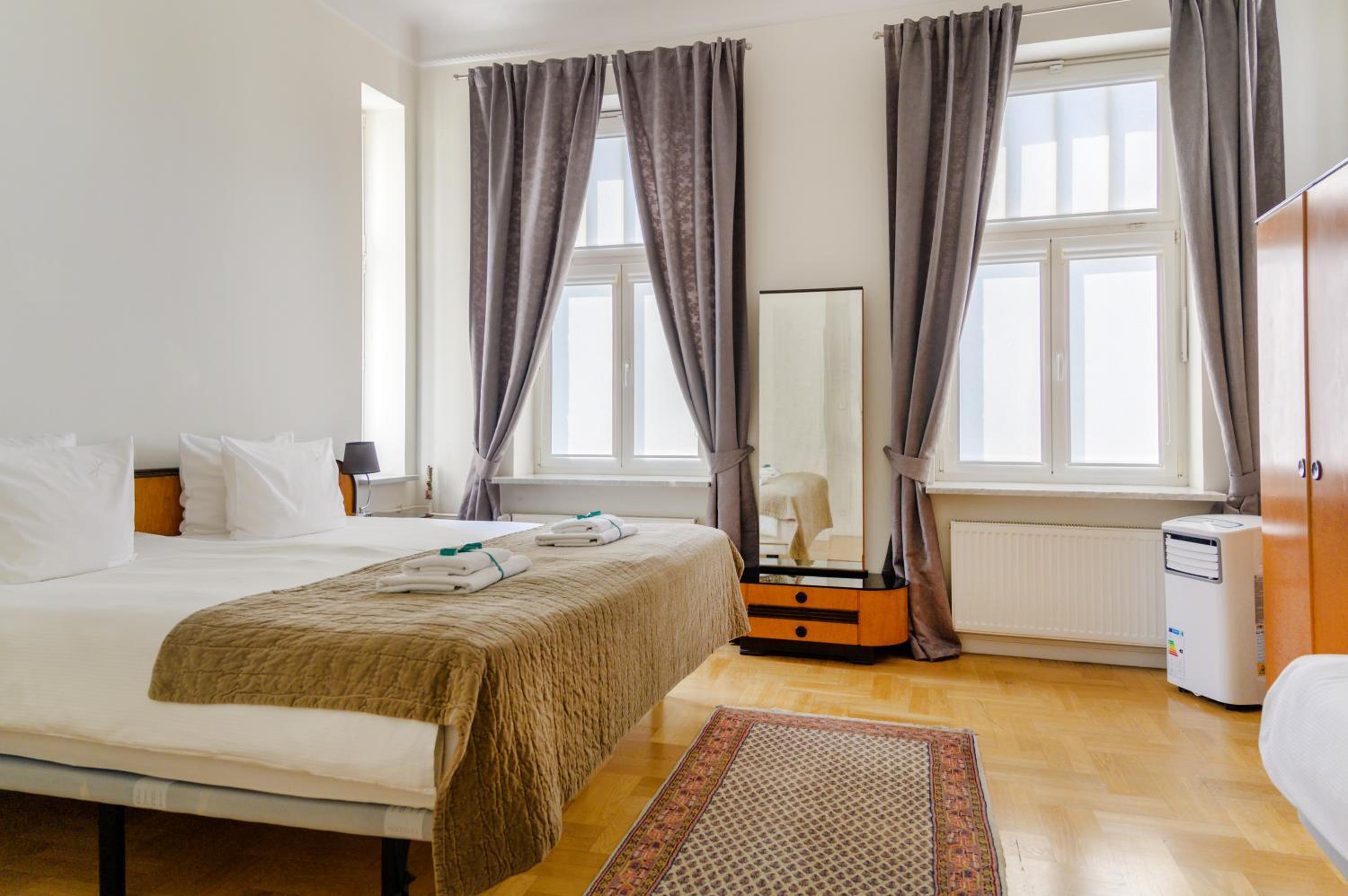 Penthouse, Apartment