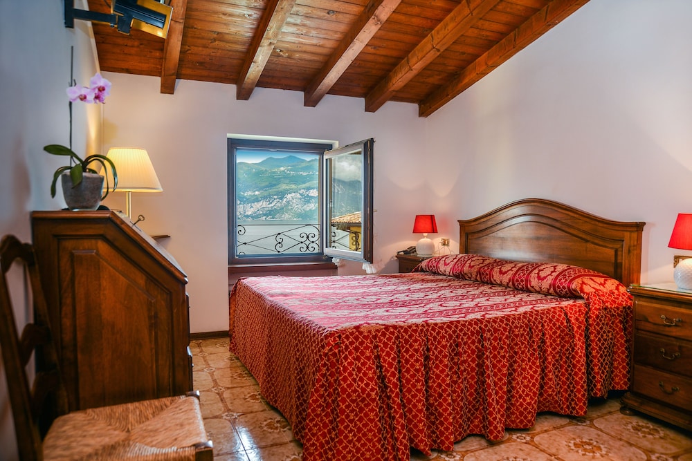 Boutique Hotel Brenzone 31/78
