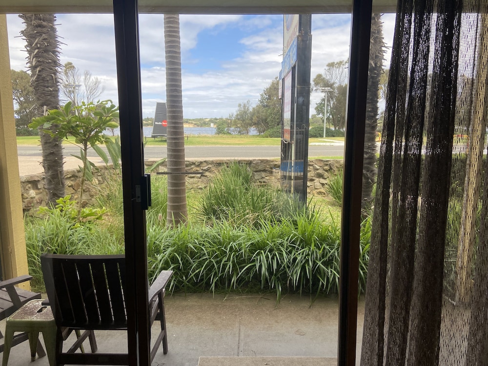 Abel Tasman Waterfront Motel 58/65