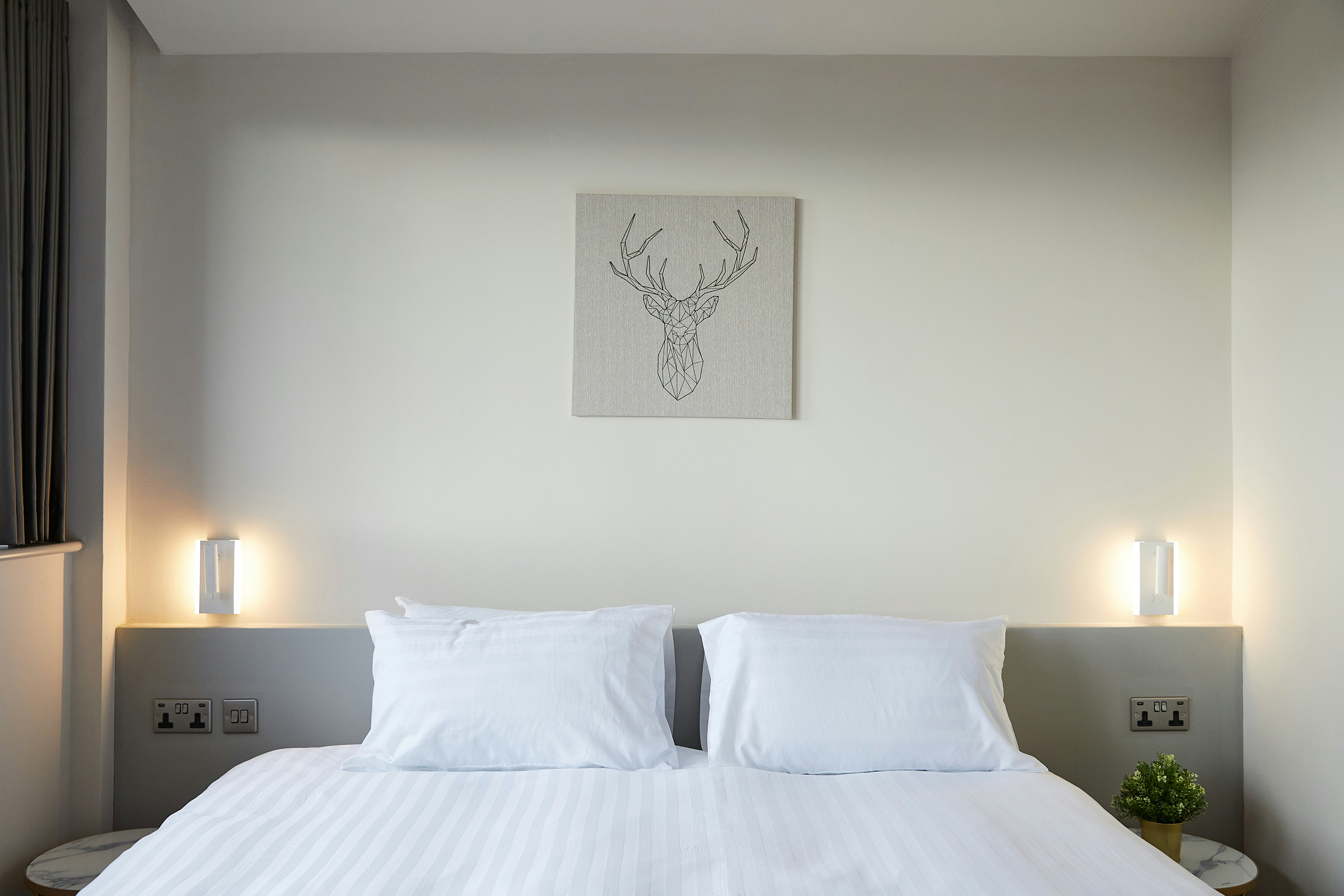Humber Lofts Serviced Suites & Residences 8/35