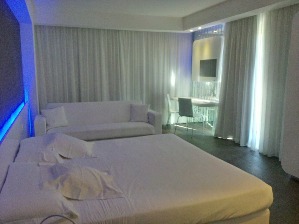 Superior, Single, Double Bed