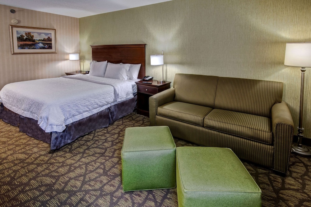 Hampton Inn Rocky Mount 23/53