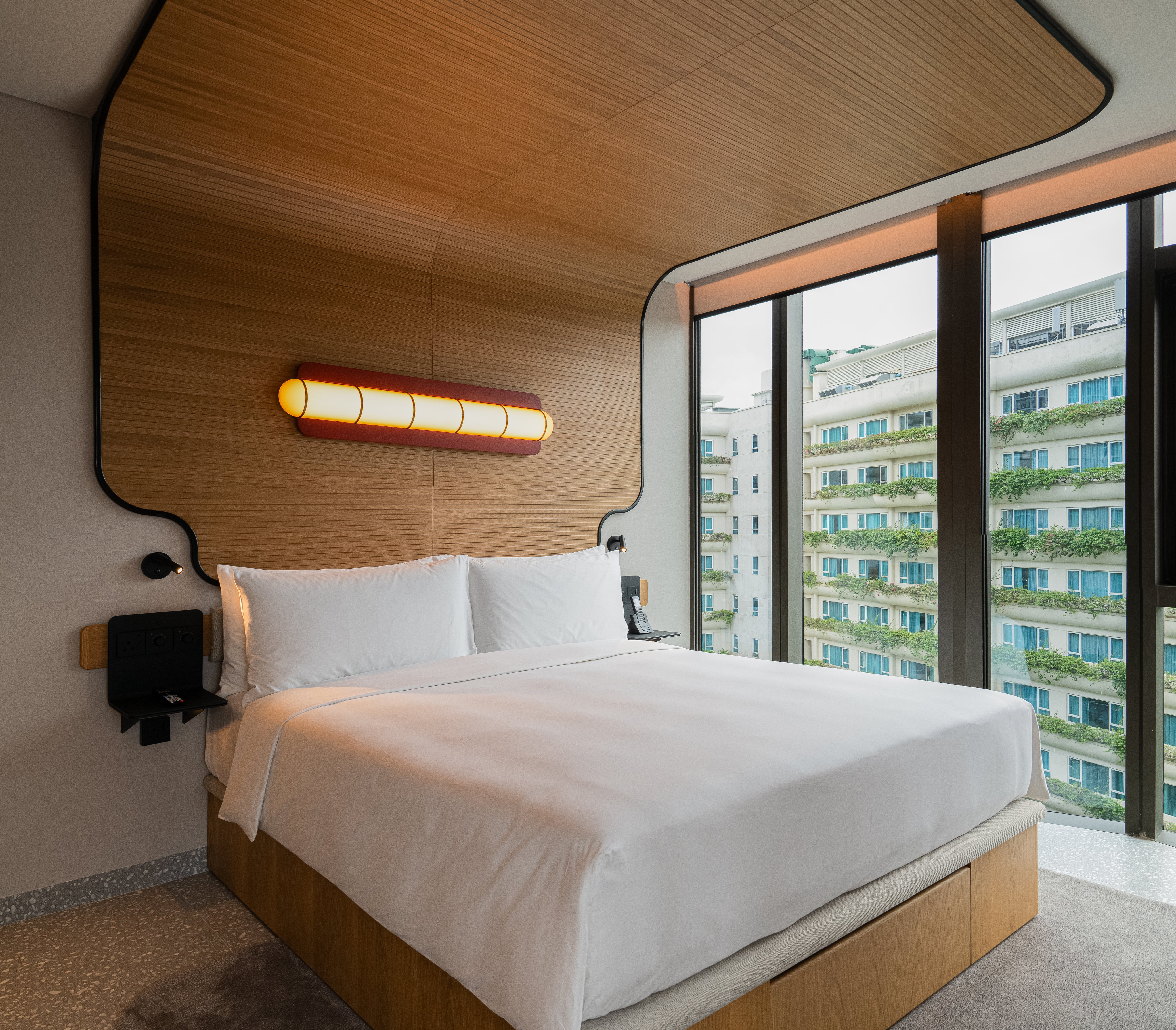 The Standard, Singapore 29/61